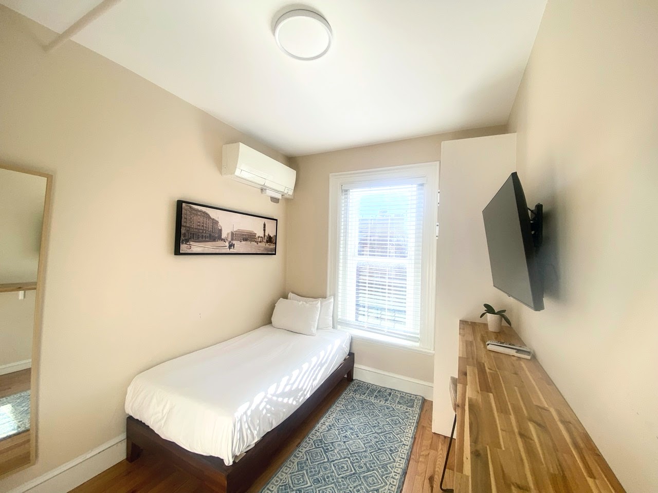 Twin bed